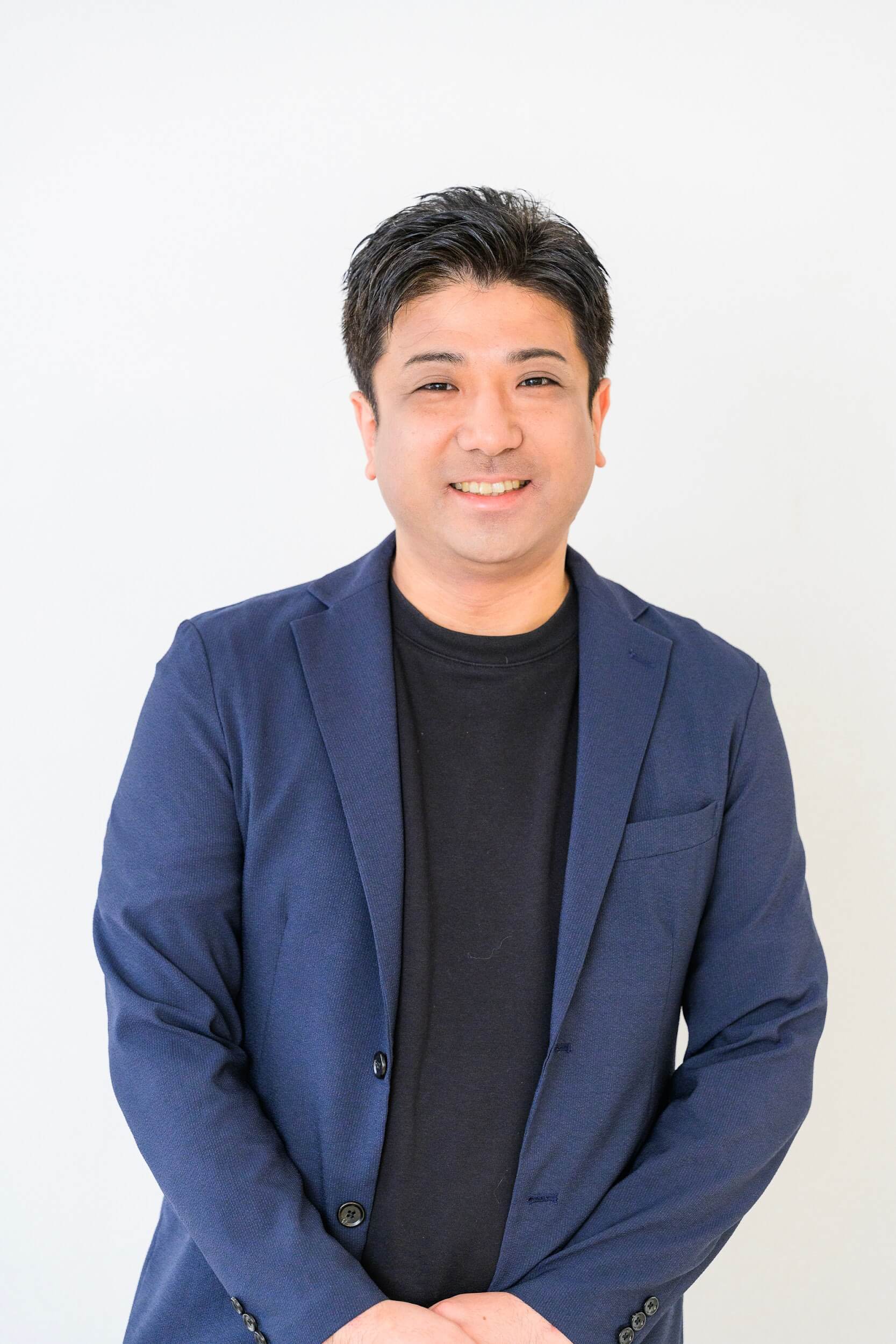 Baton浦和パルコ店の店長 佐瀬の顔写真